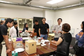 เยี่ยมชมห้องปฏิบัติการมวล